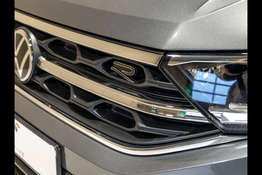 Volkswagen T-Roc 1.5 TSI R-Line Edition / 150pk / Stoel en stuur verwarming / Achteruitrij camera / Keyless /