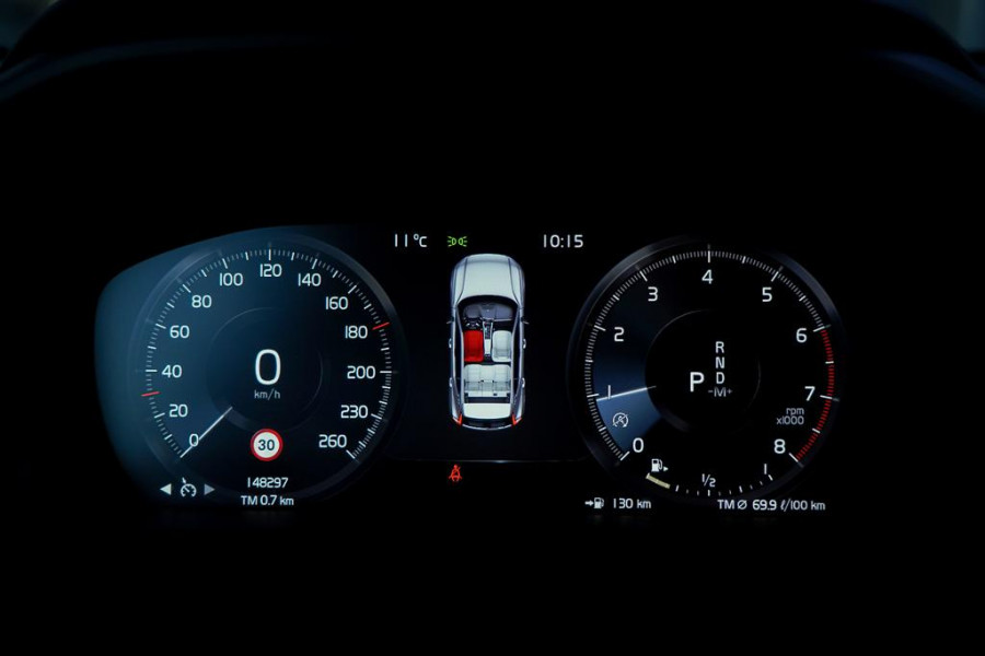 Volvo XC40 1.5 T2 Business Pro / Aut / Adaptive Cruise / Trekhaak / Incl BTW