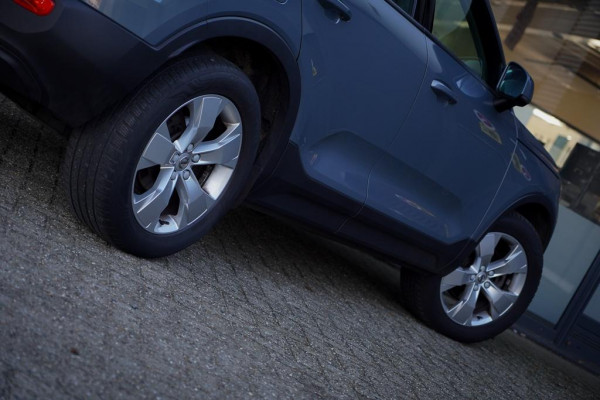 Volvo XC40 1.5 T2 Business Pro / Aut / Adaptive Cruise / Trekhaak / Incl BTW