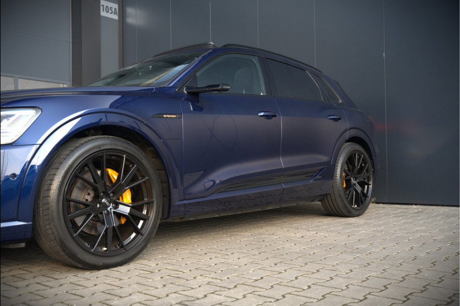 Audi e-tron e-tron 55 quattro advanced Pro Line S 95 kWh S-Line | Panoramadak | Bang & Olufsen | Stoelverwarming | Head-Up Display | 360 Camera | Matrix LED | Luchtvering | Memory Seat | Keyless | Elektrisch Verstelbare Stoelen | B&O
