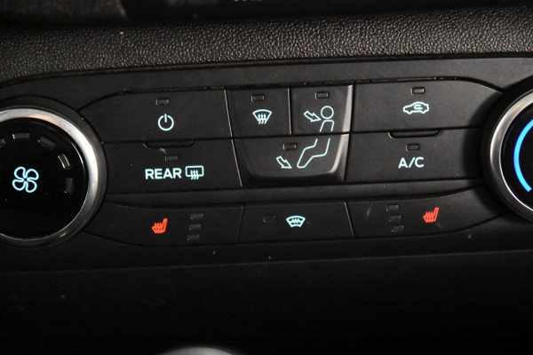 Ford Fiesta 1.1 Trend *Airco*Stoelverwarming*Cruise control*