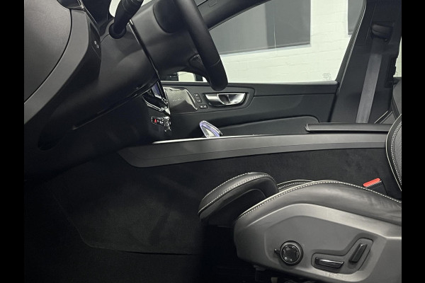 Volvo XC60 2.0 T6 Plug-in hybrid AWD Plus Dark Adapt. Cruise | Open dak | 360 camera | Harman Kardon | Stuur-/stoelverwarming | Memory