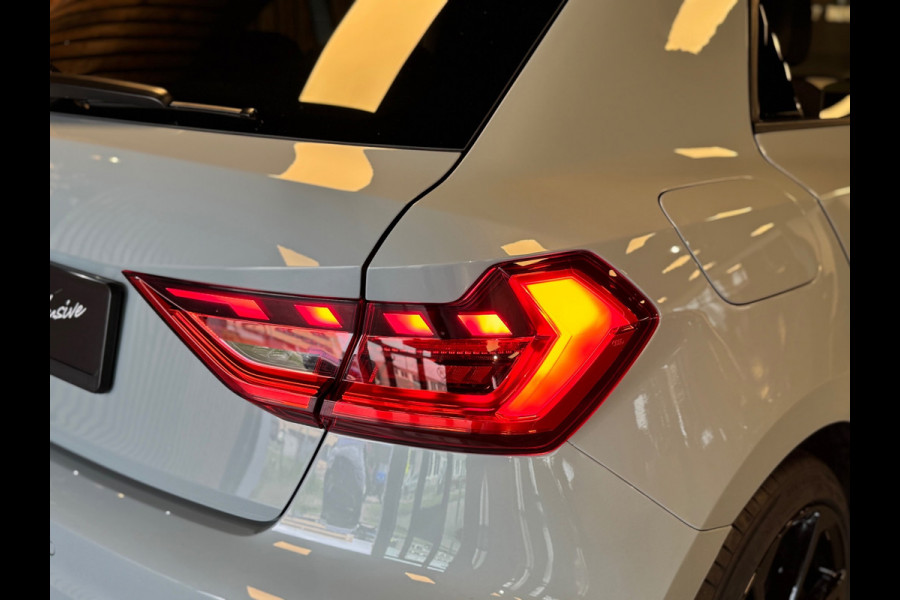 Audi A1 Sportback 25 TFSI S-line / Camera / Carplay / Keyless / Cruise / Stoelverwarming / DAB