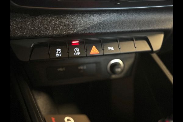 Audi A1 Sportback 25 TFSI S-line / Camera / Carplay / Keyless / Cruise / Stoelverwarming / DAB
