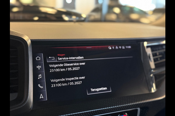 Audi A1 Sportback 25 TFSI S-line / Camera / Carplay / Keyless / Cruise / Stoelverwarming / DAB