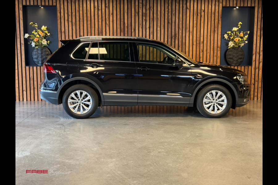 Volkswagen Tiguan Volkswagen TIGUAN 2.0 Diesel/Massage stoelen/Carplay/360Camera/HUD