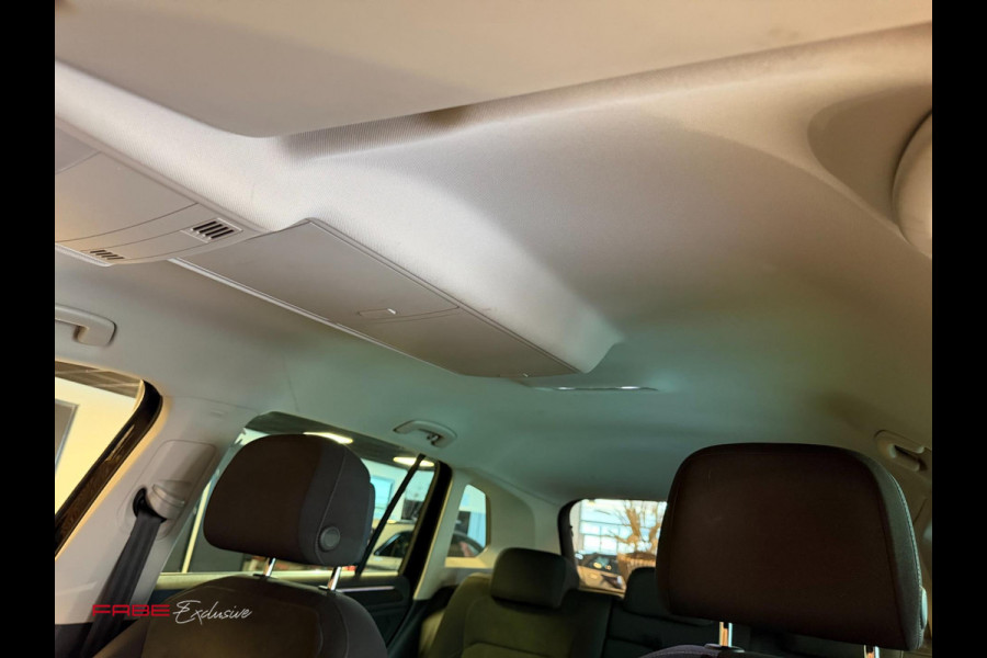 Volkswagen Tiguan Volkswagen TIGUAN 2.0 Diesel/Massage stoelen/Carplay/360Camera/HUD