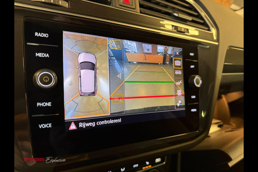 Volkswagen Tiguan Volkswagen TIGUAN 2.0 Diesel/Massage stoelen/Carplay/360Camera/HUD