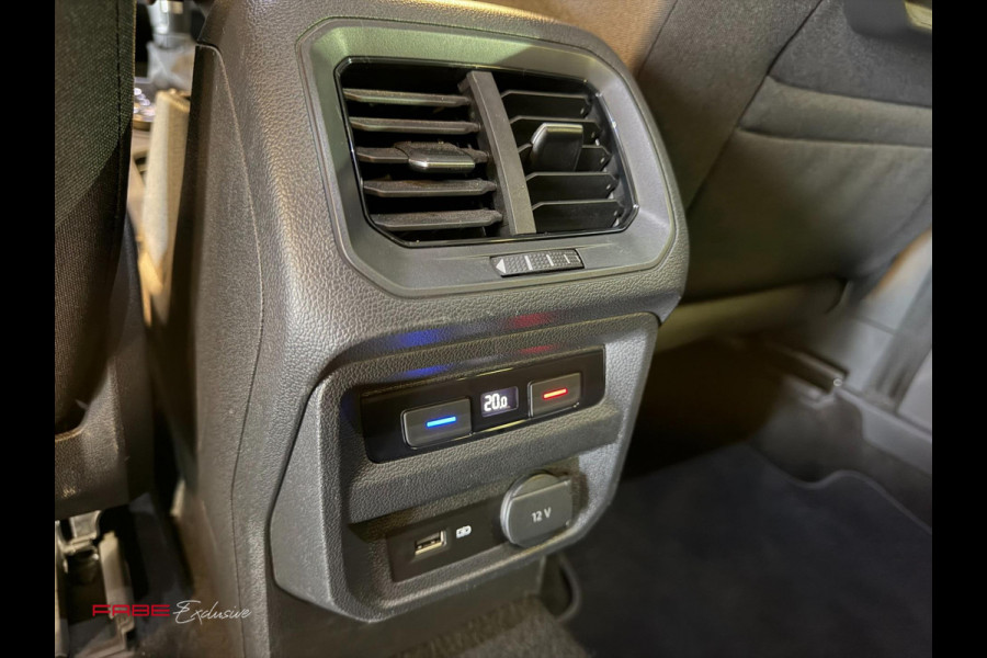 Volkswagen Tiguan Volkswagen TIGUAN 2.0 Diesel/Massage stoelen/Carplay/360Camera/HUD