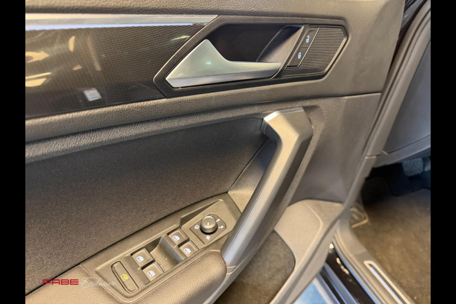 Volkswagen Tiguan Volkswagen TIGUAN 2.0 Diesel/Massage stoelen/Carplay/360Camera/HUD