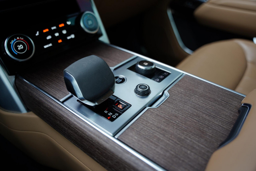 Land Rover Range Rover P 440 E SE / Nieuwe Service / Trekhaak / Stoelventilatie