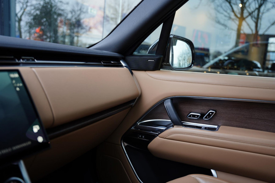 Land Rover Range Rover P 440 E SE / Nieuwe Service / Trekhaak / Stoelventilatie