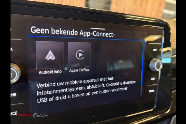 Volkswagen T-Roc 1.5 TSI Style/3xR-Line/Pano/Camera/Trekhaak/IQ-Light