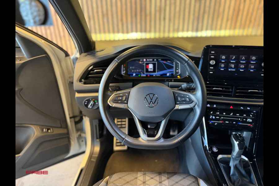 Volkswagen T-Roc 1.5 TSI Style/3xR-Line/Pano/Camera/Trekhaak/IQ-Light