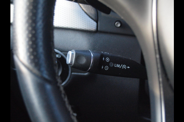 Mercedes-Benz B-Klasse 180 Ambition LED | Automaat | Sports Tourer | Night-pakket | Zwarte hemel bekleding