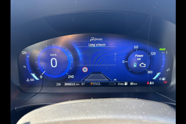 Ford Kuga 2.5 PHEV ST-Line X 225pk | Panoramadak | Winter Pack | Adaptive cruise control | Dodehoeksensoren | 19 inch | Rode remklauwen