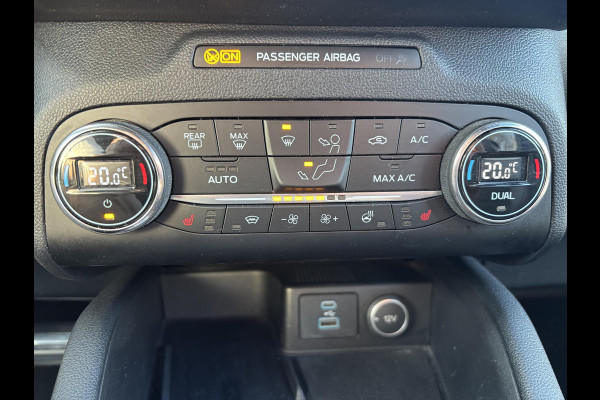 Ford Kuga 2.5 PHEV ST-Line X 225pk | Panoramadak | Winter Pack | Adaptive cruise control | Dodehoeksensoren | 19 inch | Rode remklauwen