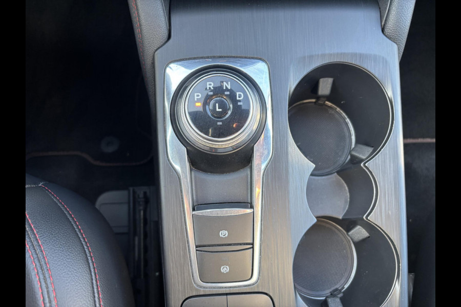 Ford Kuga 2.5 PHEV ST-Line X 225pk | Panoramadak | Winter Pack | Adaptive cruise control | Dodehoeksensoren | 19 inch | Rode remklauwen