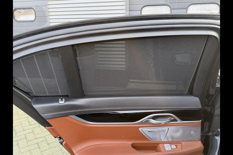 BMW 7 Serie 750i xDrive High Executive M-Sport | Panoramadak | 360* Camera | Bowers & Wilkins | Massage | Head-Up |