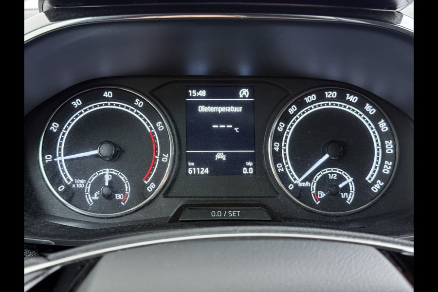 Škoda Fabia 1.0i 96PK Navi Camera Pdc Apple Carplay Android Keyless Stoelverwarming Cruise Control ECC Lmv Isofix Privacyglas Led Smartlink Bluetooth Licht-/regensensor Mooie en complete Skoda Fabia 380 Liter kofferruimte