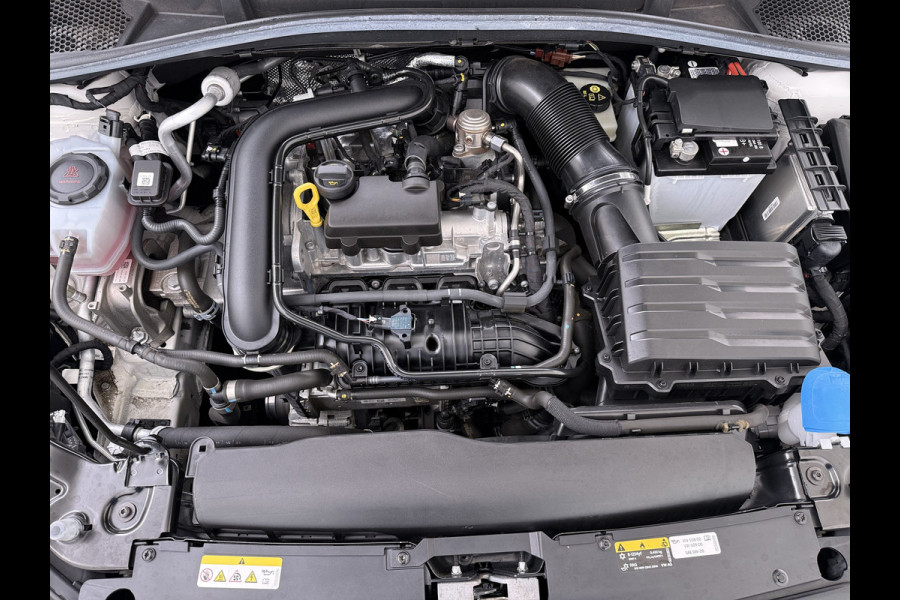 Škoda Fabia 1.0i 96PK Navi Camera Pdc Apple Carplay Android Keyless Stoelverwarming Cruise Control ECC Lmv Isofix Privacyglas Led Smartlink Bluetooth Licht-/regensensor Mooie en complete Skoda Fabia 380 Liter kofferruimte