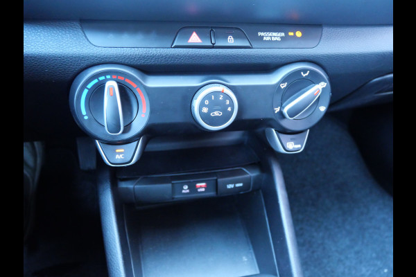 Kia Stonic 1.0 T-GDi COMFORT PLUS LINE | CRUISE | CAMERA | CARPLAY | NAVIGATIE | NL-AUTO!!