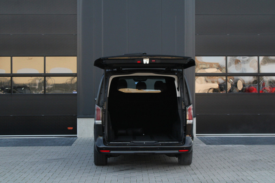 Mercedes-Benz V-Klasse 300d L3 Avantgarde 4Matic 239pk DC - 2x Schuif - Leder - Stoel/Stuurverwarming - LED - ACC - Blindspot - Rijklaar