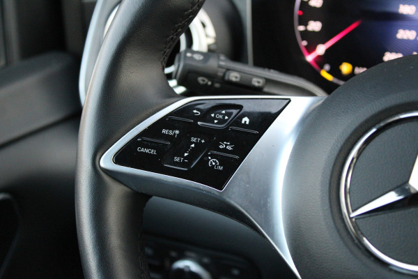 Mercedes-Benz V-Klasse 300d L3 Avantgarde 4Matic 239pk DC - 2x Schuif - Leder - Stoel/Stuurverwarming - LED - ACC - Blindspot - Rijklaar