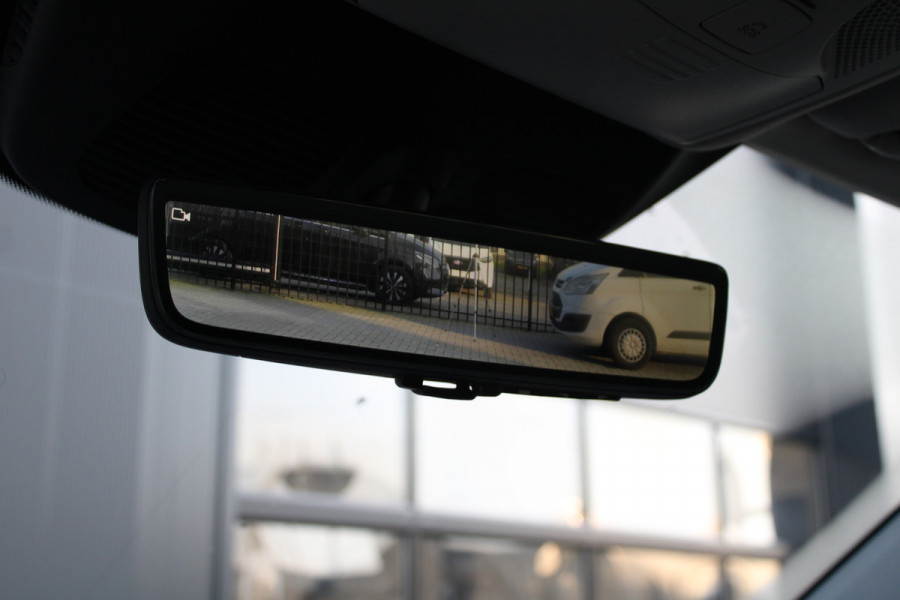 Mercedes-Benz V-Klasse 300d L3 Avantgarde 4Matic 239pk DC - 2x Schuif - Leder - Stoel/Stuurverwarming - LED - ACC - Blindspot - Rijklaar