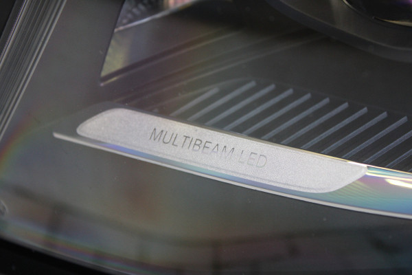 Mercedes-Benz V-Klasse 300d L3 Avantgarde 4Matic 239pk DC - 2x Schuif - Leder - Stoel/Stuurverwarming - LED - ACC - Blindspot - Rijklaar