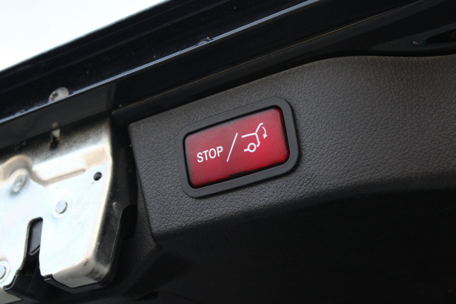 Mercedes-Benz V-Klasse 300d L3 Avantgarde 4Matic 239pk DC - 2x Schuif - Leder - Stoel/Stuurverwarming - LED - ACC - Blindspot - Rijklaar