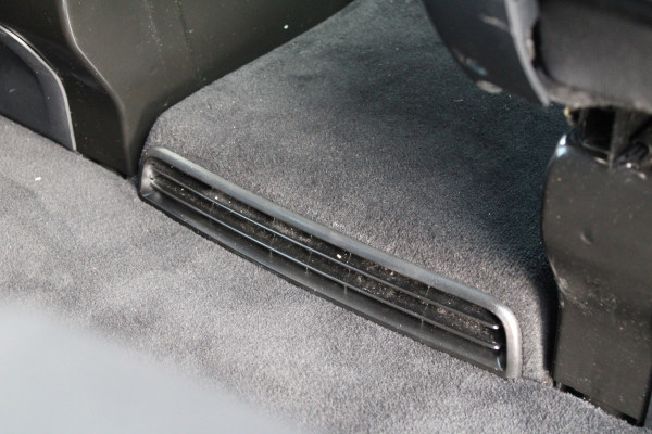 Mercedes-Benz V-Klasse 300d L3 Avantgarde 4Matic 239pk DC - 2x Schuif - Leder - Stoel/Stuurverwarming - LED - ACC - Blindspot - Rijklaar