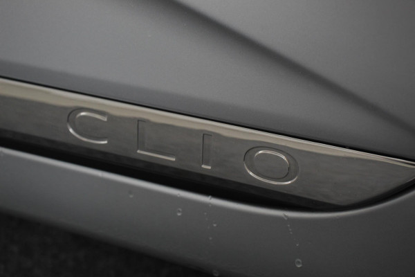 Renault Clio 1.0 TCe 100pk Experience | Navigatie | Climate control | Led | Parkeer sensoren | DAB | Cruise Control