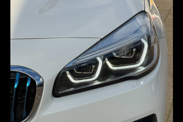 BMW 2 Serie Active Tourer 225xe iPerformance eDrive Edition - AUTOMAAT I Navigatie I Airco I PDC I Sport velgen I Dealer onderh.