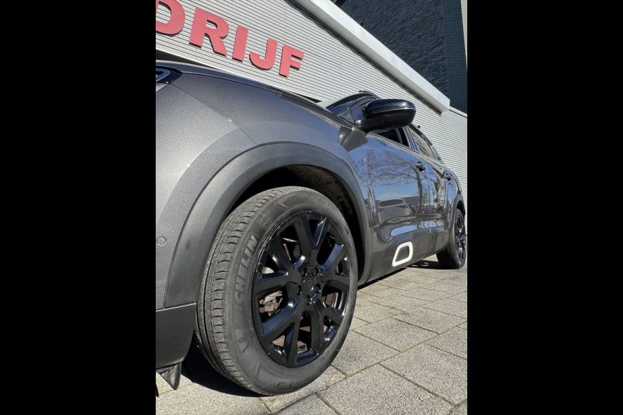 Citroën C5 Aircross 1.2 PureTech Shine Pack - AUTOMAAT I Panorama dak I Navigatie / Apple CarPlay I Airco I Sport velgen I PDC I