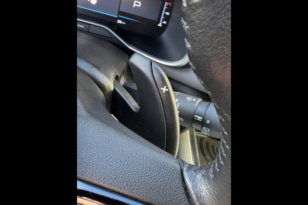 Citroën C5 Aircross 1.2 PureTech Shine Pack - AUTOMAAT I Panorama dak I Navigatie / Apple CarPlay I Airco I Sport velgen I PDC I