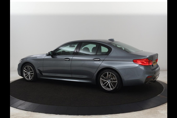 BMW 5 Serie 520i M Sport | Alcantara | Sfeerverlichting | Trekhaak | Navigatie Professional | Full LED | Sportstoelen | Parkeerhulp | Cruise control | Keyless start | Climate control | Bluetooth