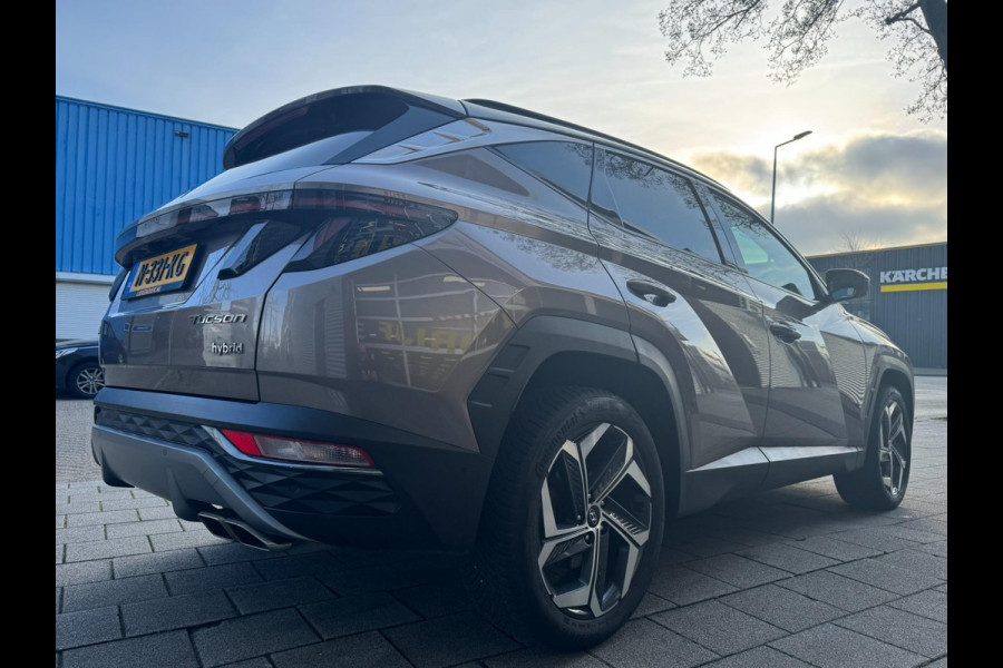 Hyundai Tucson 1.6 T-GDI HEV Premium- Navigatie I Leer I Airco I Sport velgen I LED I PDC I Dealer onderhouden