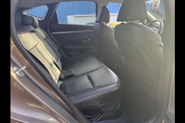 Hyundai Tucson 1.6 T-GDI HEV Premium- Navigatie I Leer I Airco I Sport velgen I LED I PDC I Dealer onderhouden
