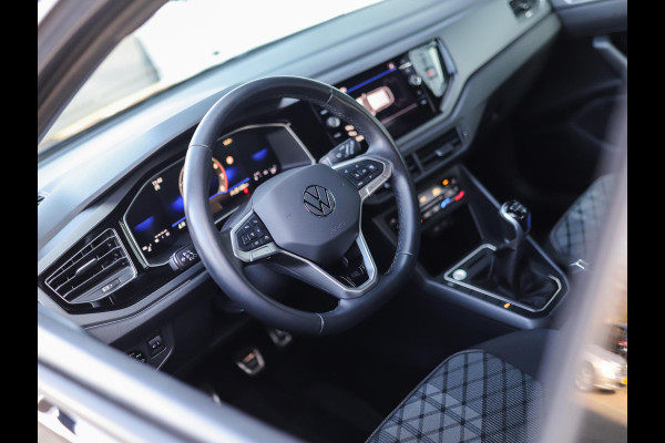 Volkswagen Taigo 1.0 TSI R-Line | Keyless | Camera | Stoelverw. | ACC