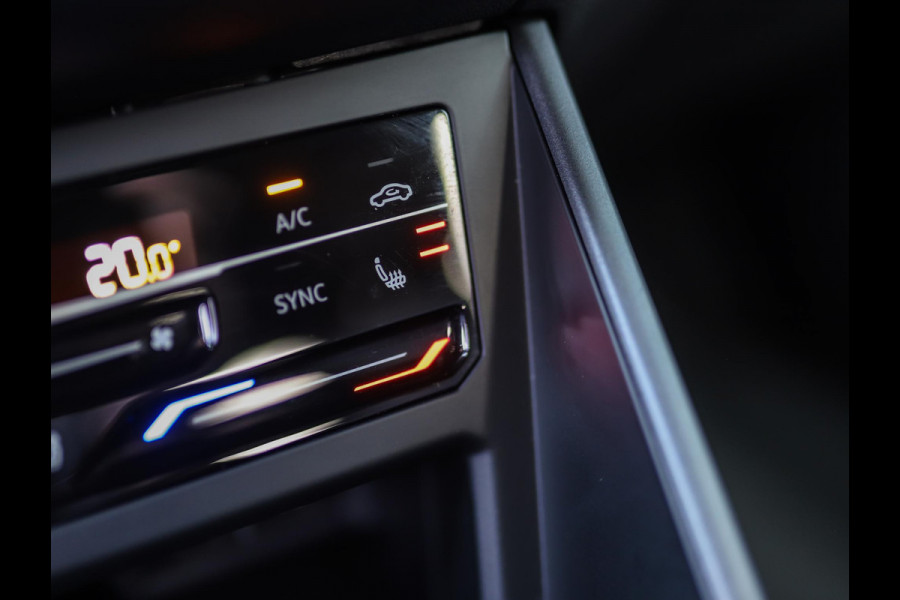 Volkswagen Taigo 1.0 TSI R-Line | Keyless | Camera | Stoelverw. | ACC