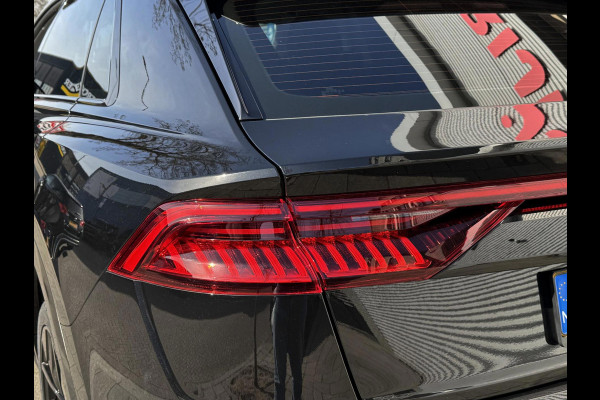 Audi Q8 3.0 -V6 24V 55 TFSi Quattro - Panorama dak I Airco I Leer I 23 inch velgen I PDC I Led i 24.000 KM