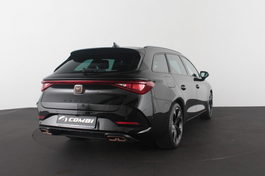 CUPRA Leon Sportstourer 1.4 e-Hybrid Business > Midnight Black/Dynamic Chassis Control/Stuurwielverwarming...