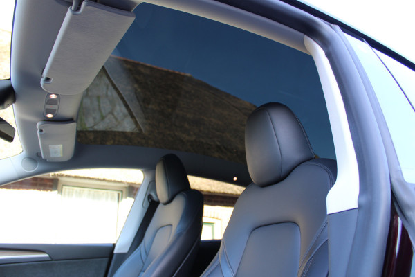 Tesla Model Y RWD 58 kWh **VERKOCHT!!**