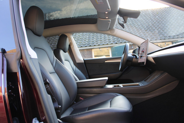 Tesla Model Y RWD 58 kWh **VERKOCHT!!**
