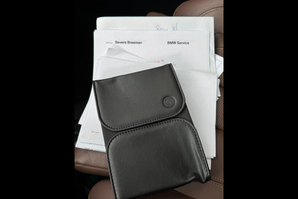 BMW X6 XDrive30d M- Sport - Panorama dak I Navigatie I Leer I Sport pakket I Head Up I Dealer onderhouden