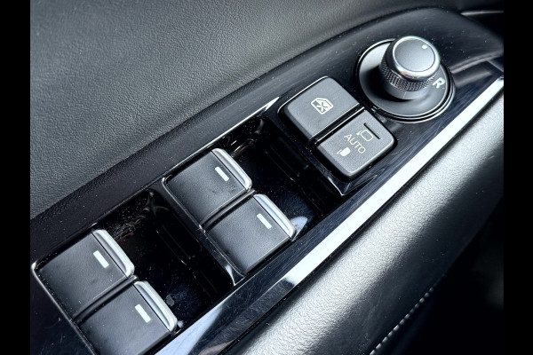 Mazda 6 Sportbreak 2.0 SkyActiv-G 165pk Business Leer, Trekhaak, Camera