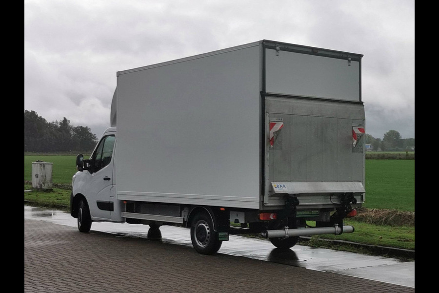 Renault Master T35 2.3 dCi 165pk XL Bakwagen Laadklep Camera Navi Airco