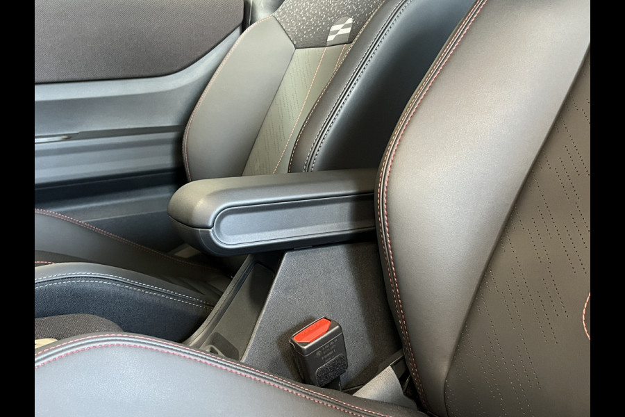 MINI Mini 2.0 JCW 232PK John Cooper Works XL Navi | H&K | HUD | Pano | Led | 360 | Keyless | Carplay | Fabrieksgarantie tot April 2028!