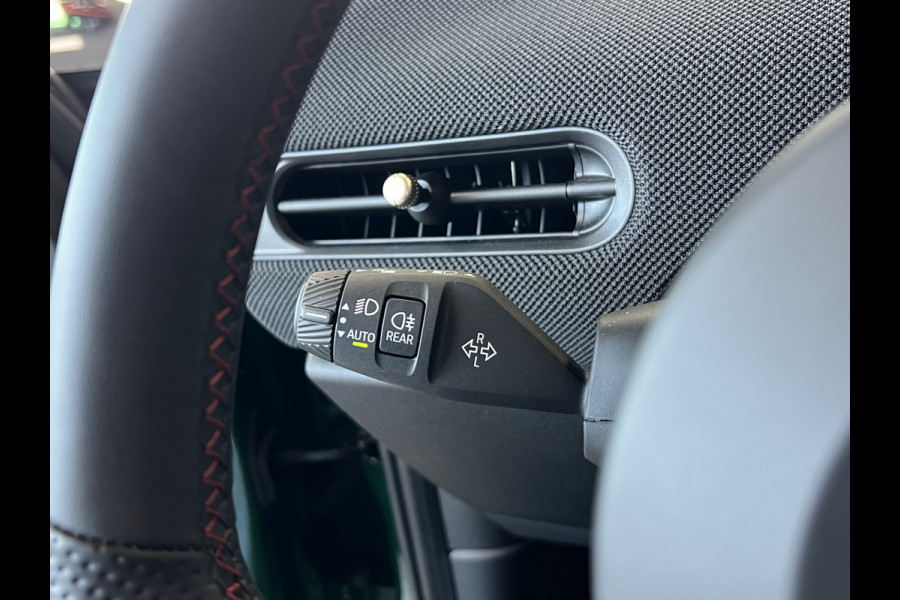 MINI Mini 2.0 JCW 232PK John Cooper Works XL Navi | H&K | HUD | Pano | Led | 360 | Keyless | Carplay | Fabrieksgarantie tot April 2028!